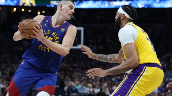 Morant stars as Grizzlies maul Lakers, Bucks rally to down Nets