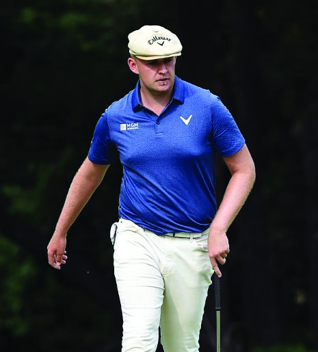 Hall ahead by three at Colonial – Welcome to Tribune Sports!