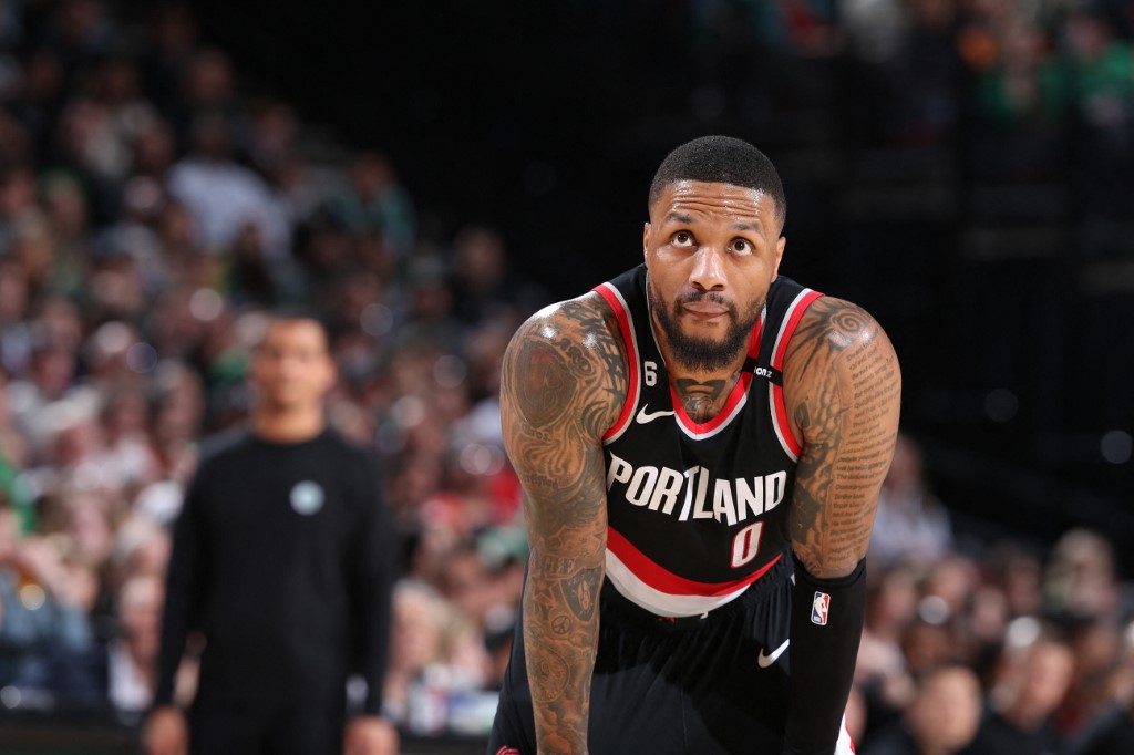 DAME TIME IN MILWAUKEE — Bucks get Lillard for Holiday, draft picks -  Welcome to Tribune Sports!