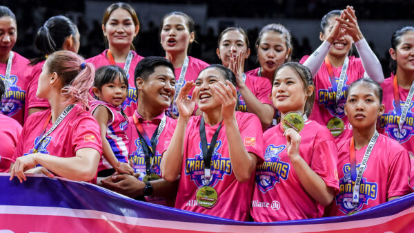 Creamline Outhustles Choco Mucho Welcome To Tribune Sports